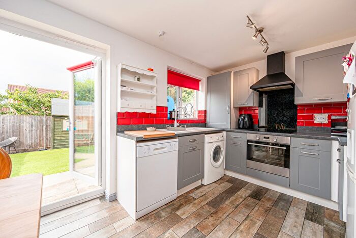 3 Bedroom End Of Terrace House For Sale In Greenfields Drive, Newport, TF10
