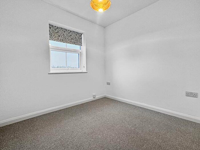1 Bedroom Apartment For Sale In Regent Street, Shanklin, PO37