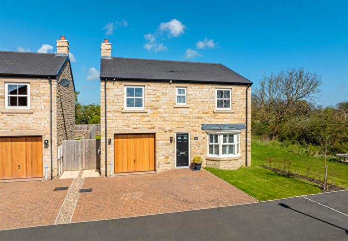 4 Bedroom Detached House For Sale In Barony Grove, Ponteland, Newcastle Upon Tyne, NE20
