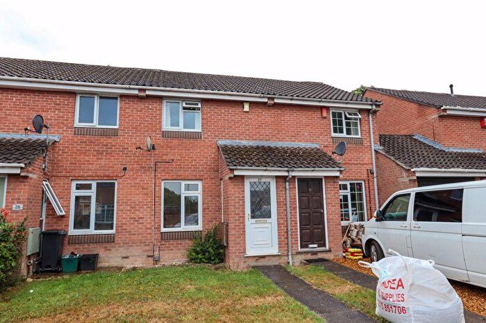 2 Bedroom Terraced House For Sale In Staples Close, Clevedon, BS21