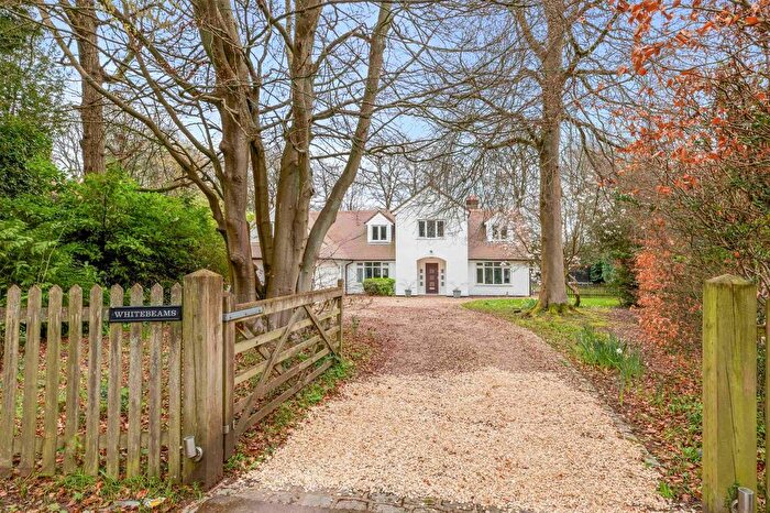 5 Bedroom Detached House For Sale In St. Johns Close, Penn, HP10