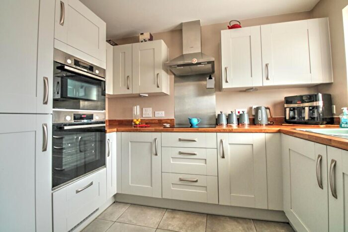 2 Bedroom Terraced House For Sale In Spinnaker View, Bognor Regis, PO21