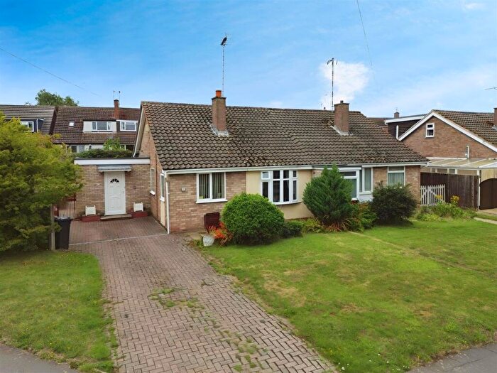 2 Bedroom Semi-Detached Bungalow For Sale In Capulet Close, Rugby, CV22