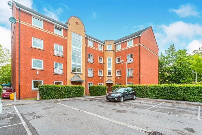 2 Bedroom Apartment To Rent In Whiteoak Road, Manchester, M14