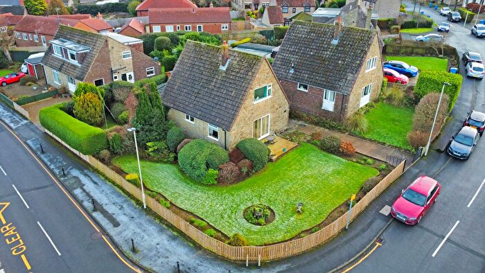 3 Bedroom Detached House For Sale In Dale Close, Burniston, Scarborough, YO13