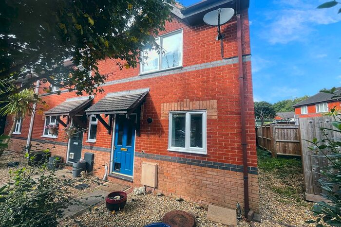 2 Bedroom Semi-Detached House For Sale In John Greenway Close, Gold Street, Tiverton, EX16