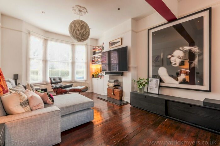 2 Bedroom Terraced House To Rent In Silvester Road, East Dulwich, London SE22