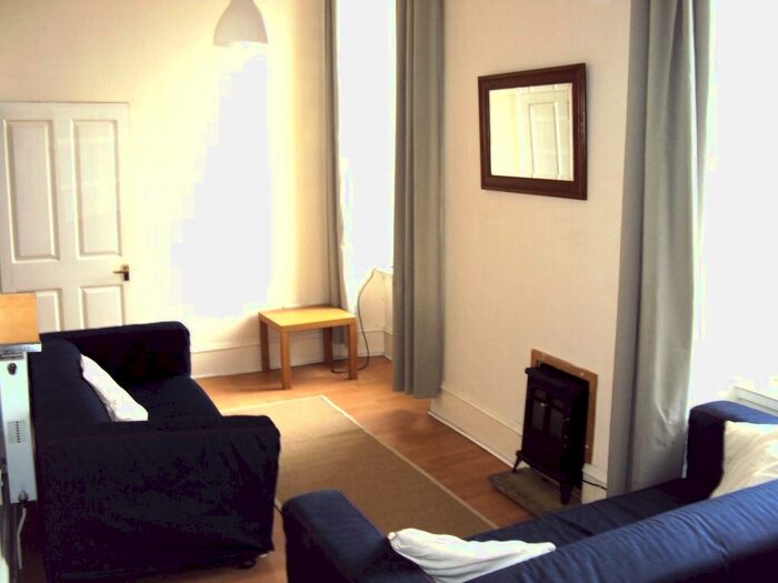 1 Bedroom Flat To Rent In Derby Street, Kelvingrove, Glasgow, G3