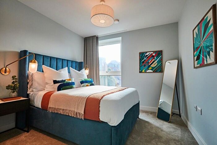 2 Bedroom Apartment To Rent In Angel Gardens, Manchester, Greater Manchester, M4