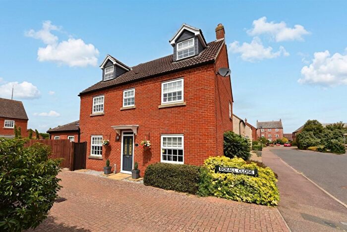 4 Bedroom Detached House For Sale In Boxall Close, Potton, SG19