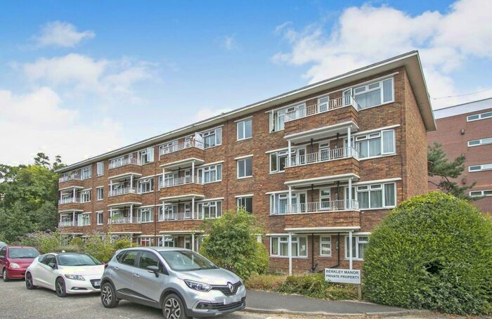 1 Bedroom Apartment To Rent In Berkley Manor, Poole Road, BH12