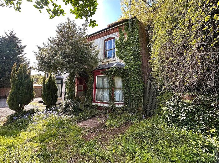 6 Bedroom Semi-detached House For Sale In The Drive, Birmingham, West Midlands, B23