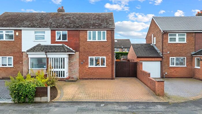 3 Bedroom Semi Detached House For Sale In St. Stephen Road, Great Sankey, WA5