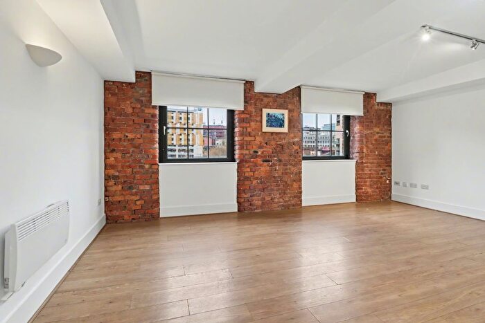 2 Bedroom Flat For Sale In Macintosh Mills, Cambridge Street, Manchester, M1