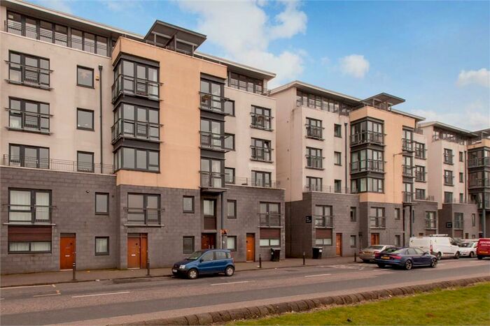 2 Bedroom Flat To Rent In Lower Granton Road, Edinburgh, EH5