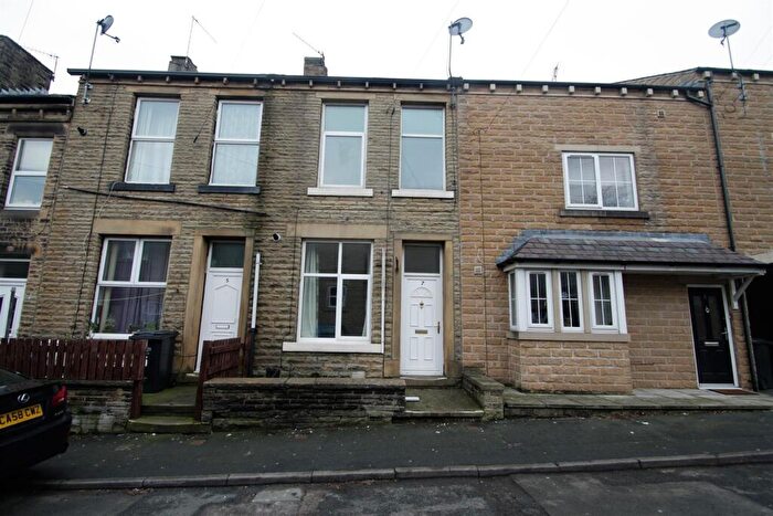 2 Bedroom Terraced House To Rent In Elizabeth Street, Elland, HX5