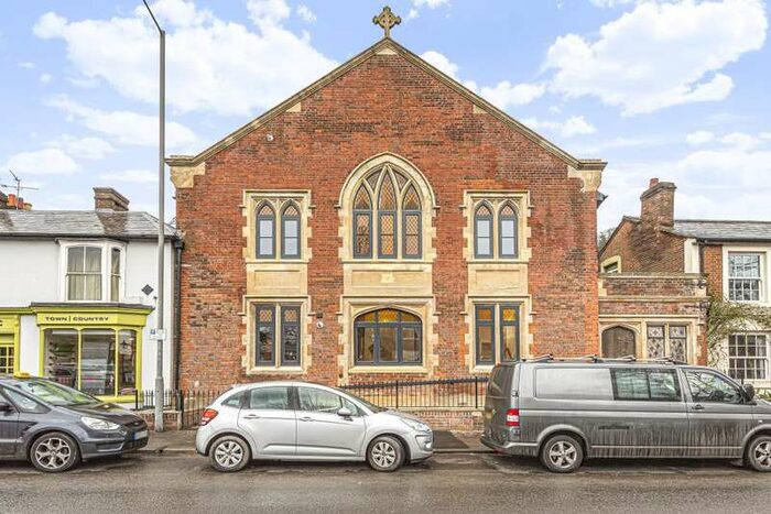 1 Bedroom Apartment To Rent In Chesham, Buckinghamshire, HP5