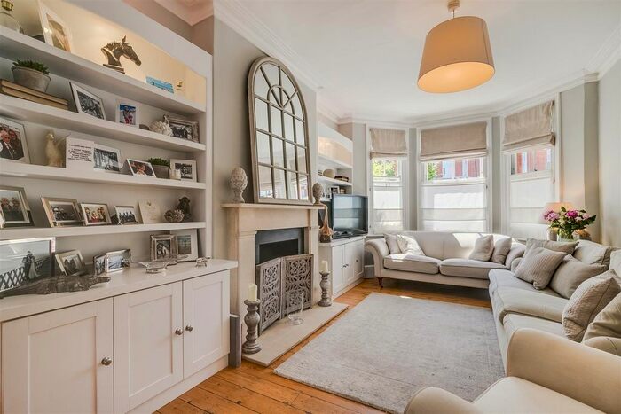 4 Bedroom Property To Rent In Heythorp Street, London, SW18