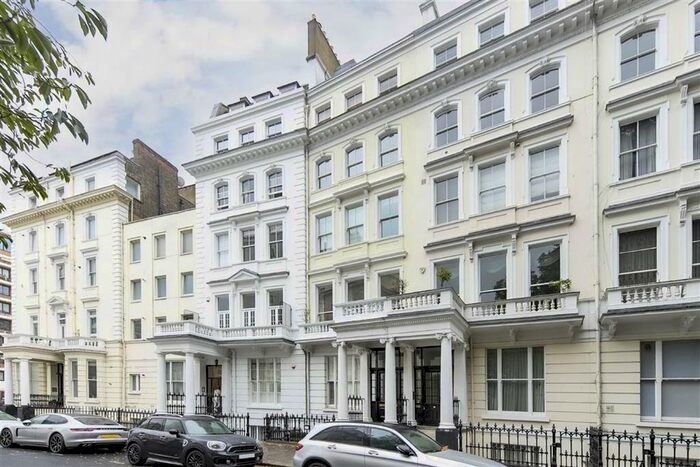 2 Bedroom Flat To Rent In Cornwall Gardens, London, SW7