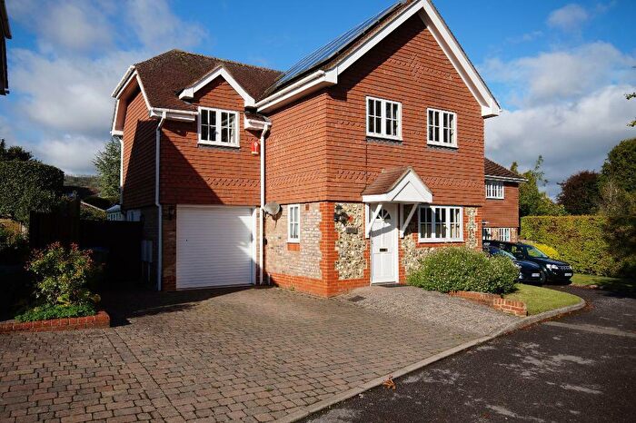 3 Bedroom Detached House To Rent In Twittenside, Penfold Way, Steyning, West Sussex, BN44