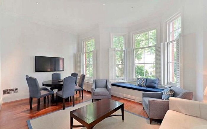 1 Bedroom Flat To Rent In Evelyn Gardens, South Kensington, SW7