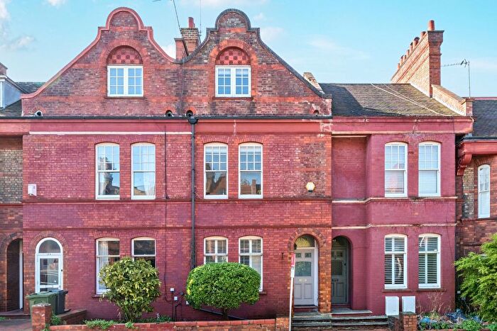 4 Bedroom Terraced House For Sale In Amesbury Avenue, Streatham Hill, London, SW2