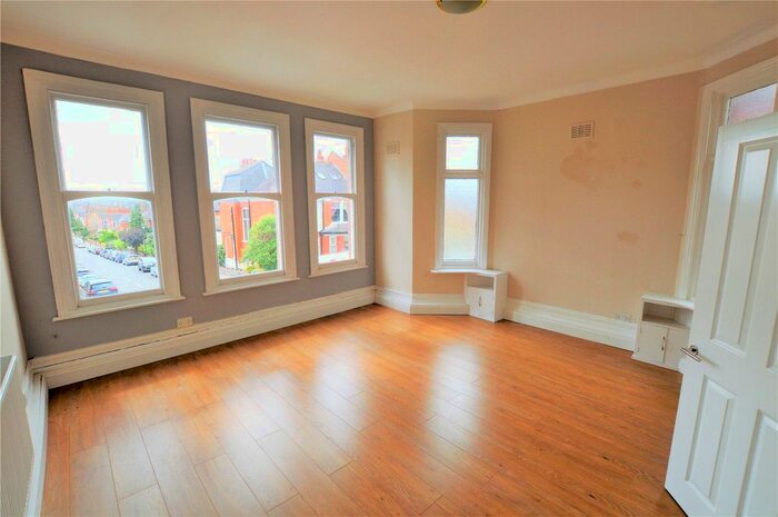 1 Bedroom Flat To Rent In Bishopsthorpe Road, London SE26