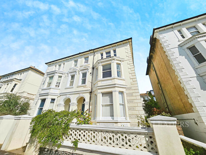 1 Bedroom Flat To Rent In Ventnor Villas, Hove, BN3