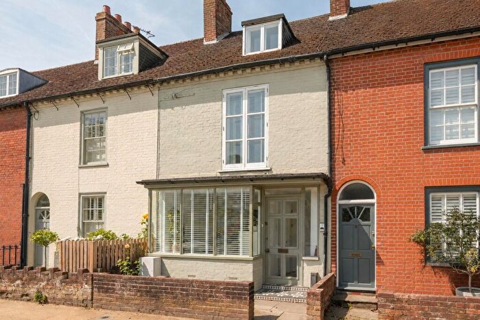 1 Bedroom Flat For Sale In Southampton Road, Lymington, SO41