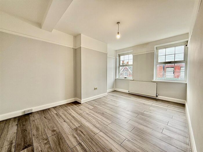 2 Bedroom Flat To Rent In A South Road, Haywards Heath, West Sussex, RH16