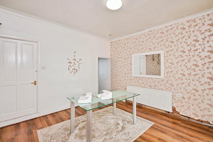 2 Bedroom End Of Terrace House For Sale In Ada Road, Yardley, Birmingham, West Midlands, B25