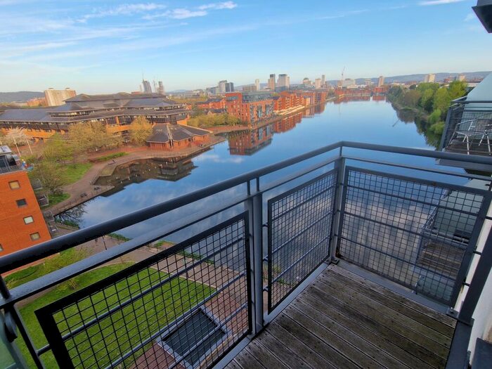 2 Bedroom Apartment To Rent In Galleon Way, Waterquater, CF10