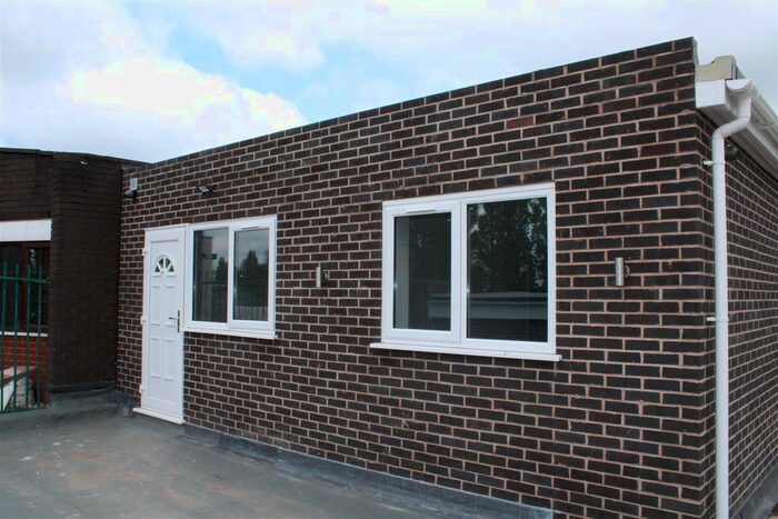 2 Bedroom Flat To Rent In Walsall Road, West Bromwich, B71