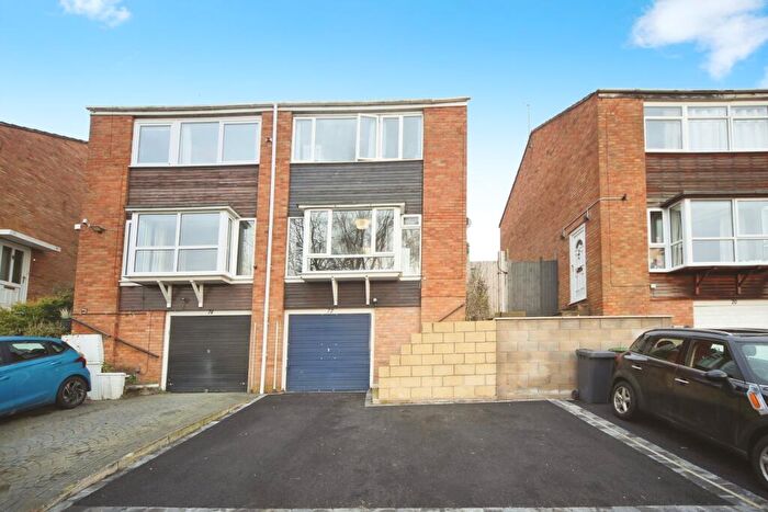 3 Bedroom House To Rent In Dunnington Avenue, Kidderminster, DY10