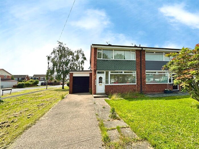 3 Bedroom Semi-Detached House For Sale In Drinkfield Crescent, Darlington, DL3