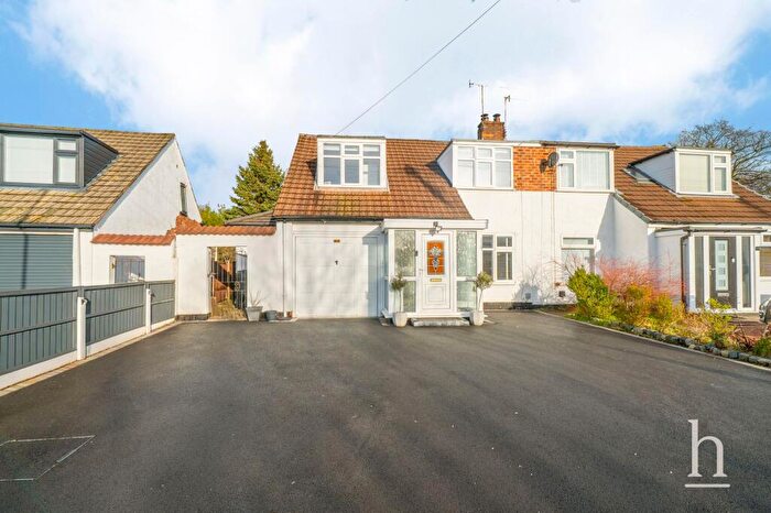 3 Bedroom Semi Detached House For Sale In Upton Park Drive, Wirral, CH49