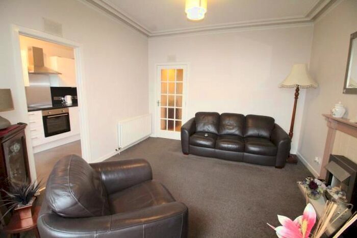 2 Bedroom Flat To Rent In Great Northern Road, Woodside, Aberdeen, AB24