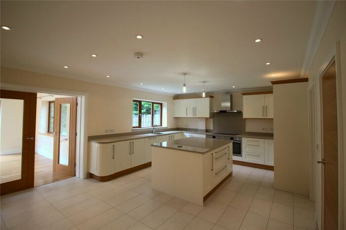 6 Bedroom Detached House To Rent In Gorsewood Road, Hartley, Longfield DA3