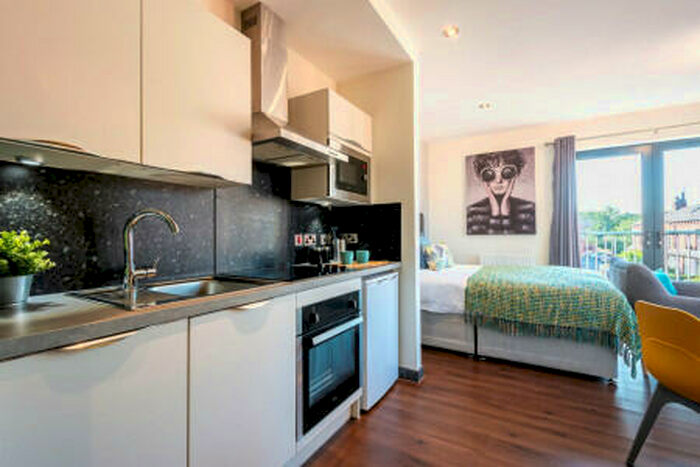 1 Bedroom House To Rent In Cardigan Lane, Leeds, LS4