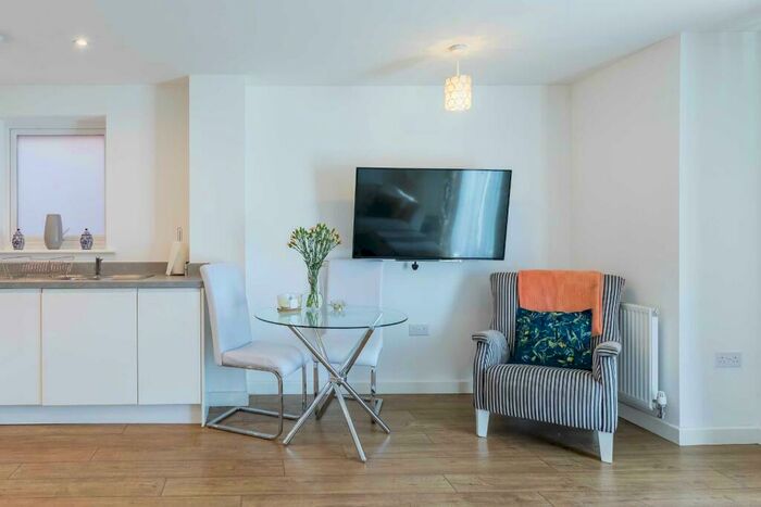 1 Bedroom Apartment For Sale In Raby Street, Manchester, M16