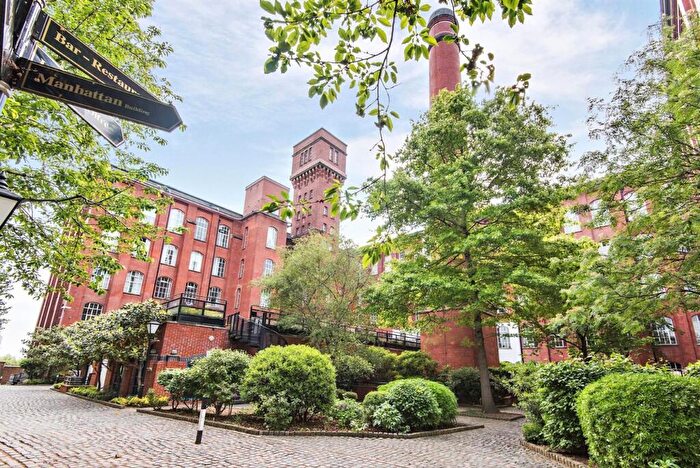 1 Bedroom Property For Sale In Fairfield Road, Bow Quarter, E3