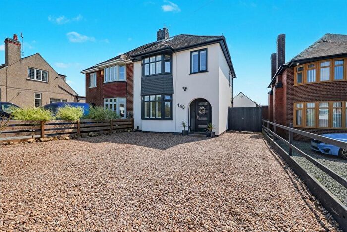 3 Bedroom Semi-Detached House For Sale In Bedworth Road, Bulkington, Bedworth, CV12