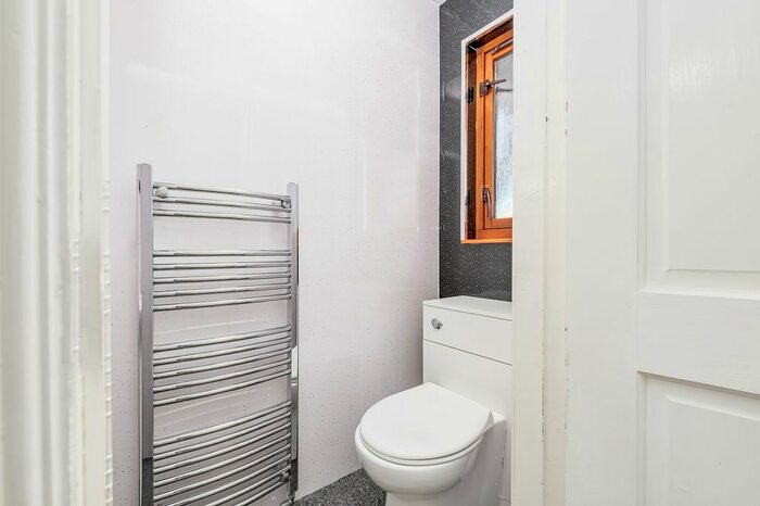 3 Bedroom End Of Terrace House For Sale In Alexander Mcleod Place, Fallin FK7