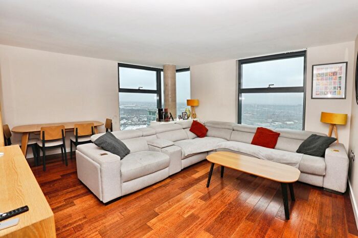 2 Bedroom Flat For Sale In Brook Street, Liverpool, L3