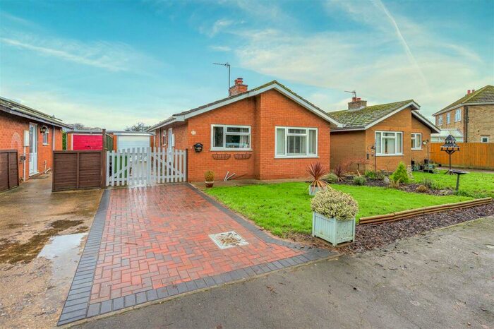 2 Bedroom Bungalow For Sale In Laceys Drive, Leverton, PE22