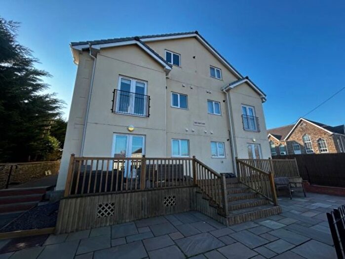 1 Bedroom Flat To Rent In Stepney Road, Burry Port, SA16