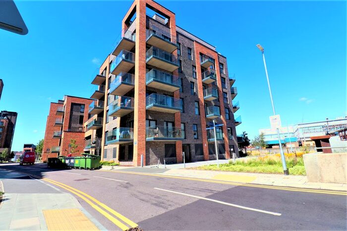 2 Bedroom Flat To Rent In William Mundy Way, Dartford, DA1