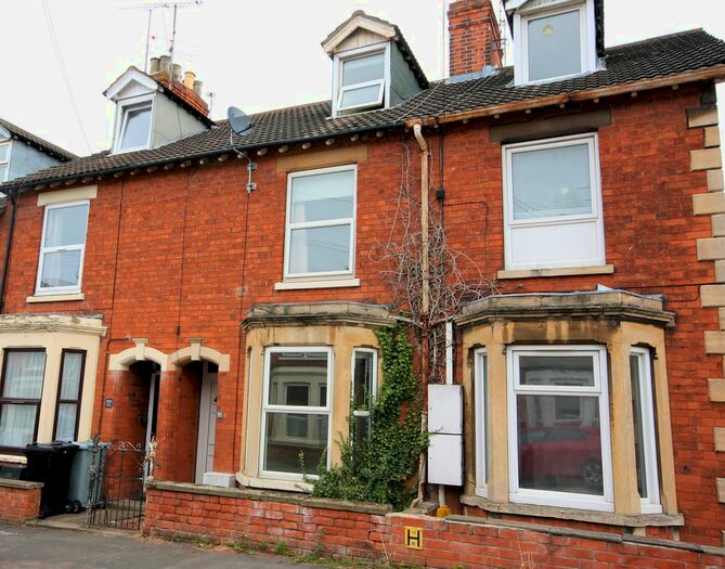 3 Bedroom Terraced House To Rent In Edward Street, Grantham, NG31