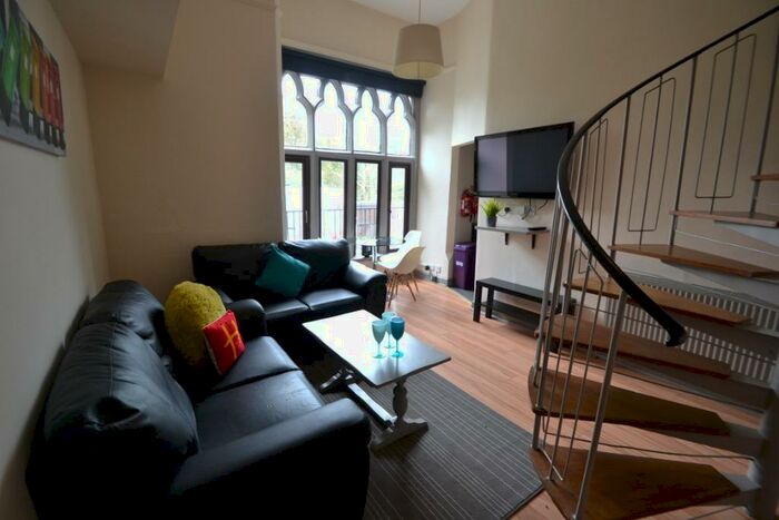 4 Bedroom Flat To Rent In Cromwell Street, Arboretum, Nottingham, NG7