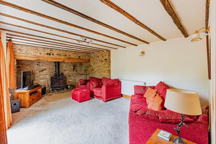 4 Bedroom Detached House For Sale In Church Lane, Great Doddington, NN29